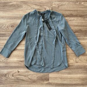 Jones & Co. Long Sleeve Blue Blouse
